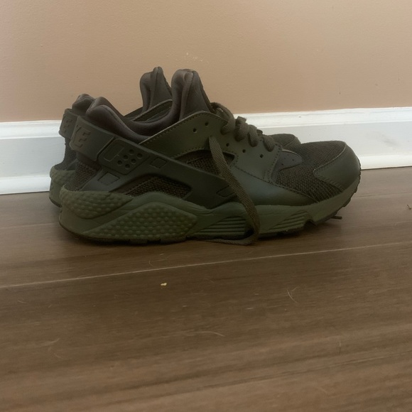 triple green huaraches